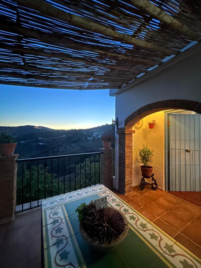 Villa En Frigiliana Con Piscina Y Jacuzzi 외부 사진