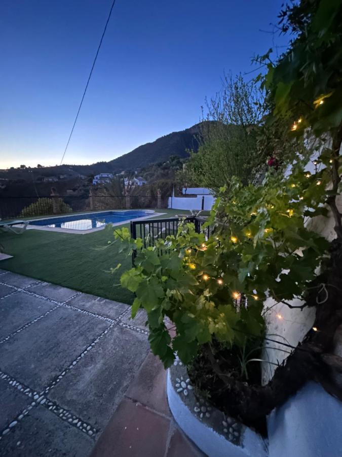 Villa En Frigiliana Con Piscina Y Jacuzzi 외부 사진